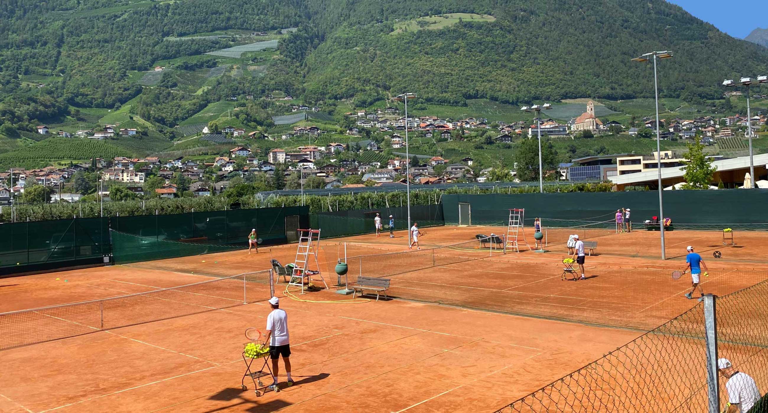 TENNIS UNIVERSITY by VDM | Marlengo